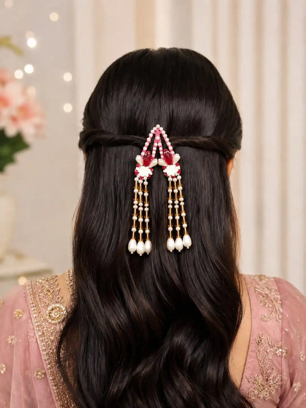 Pearl Tassel Clip